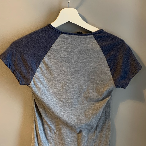 Grey short sleeve tee - Picture 2 of 2